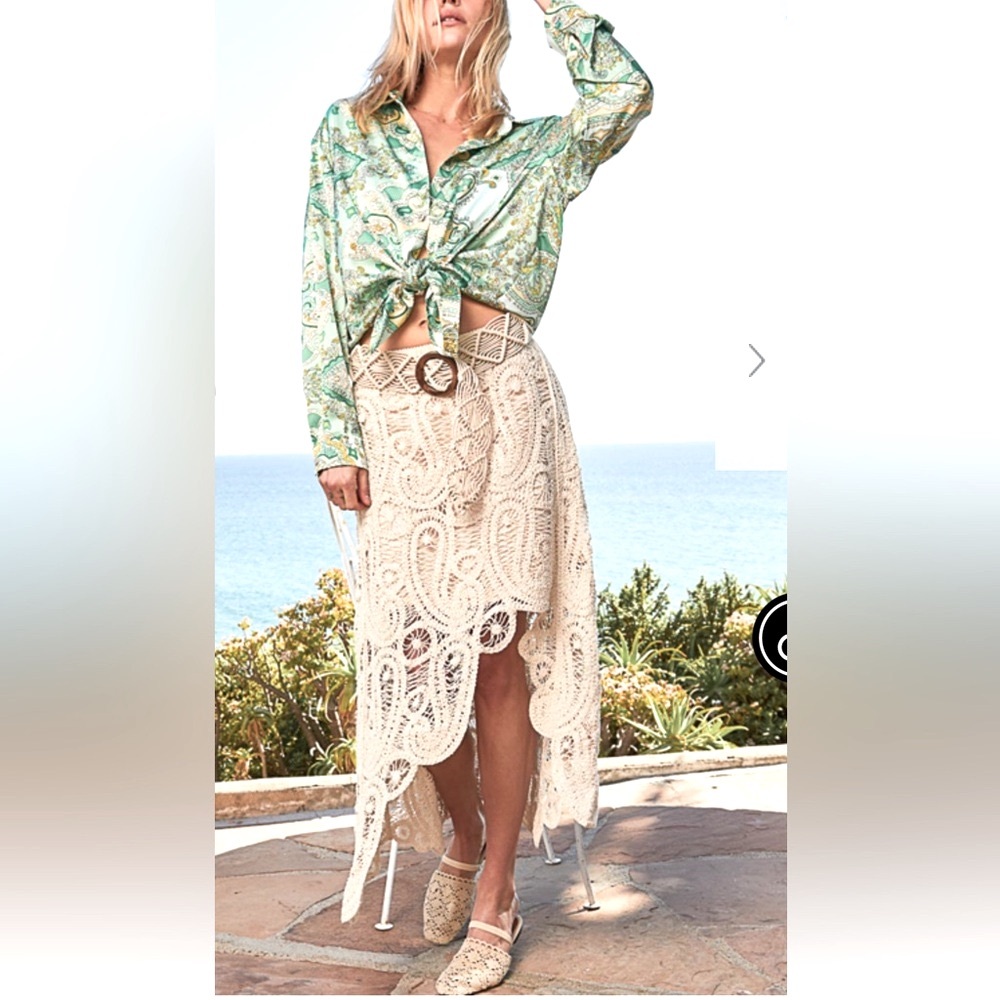 POL Cream Asymmetrical Midi Skirt Resort Wear - Picture 3 of 6